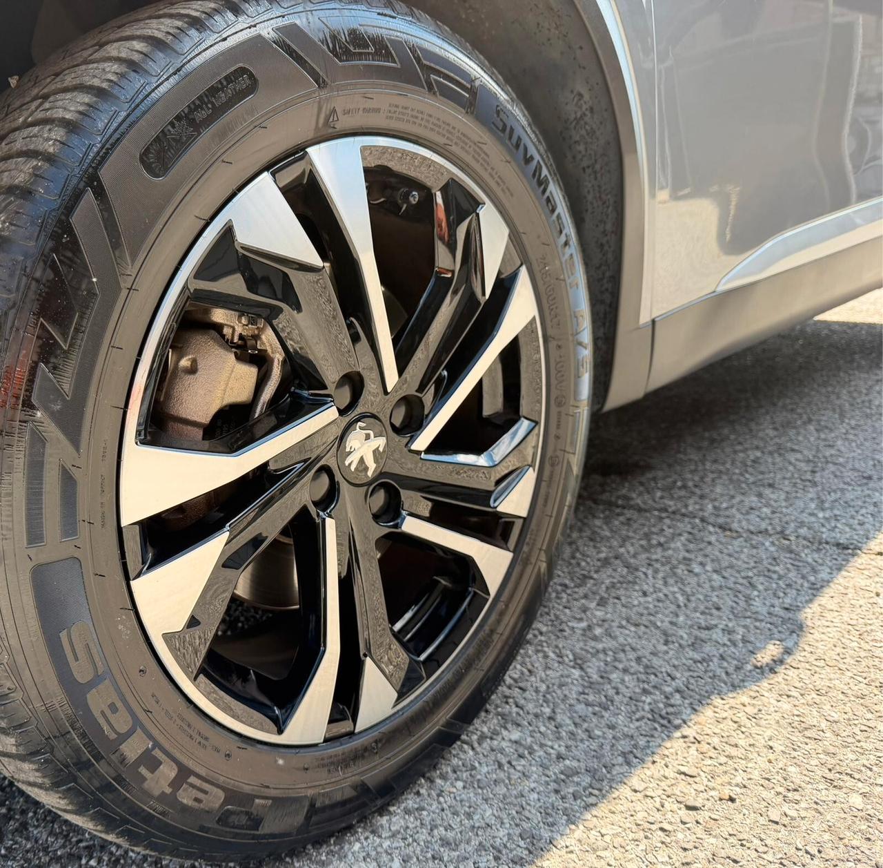 Peugeot 2008 BlueHDi 130 S&S EAT8 Allure
