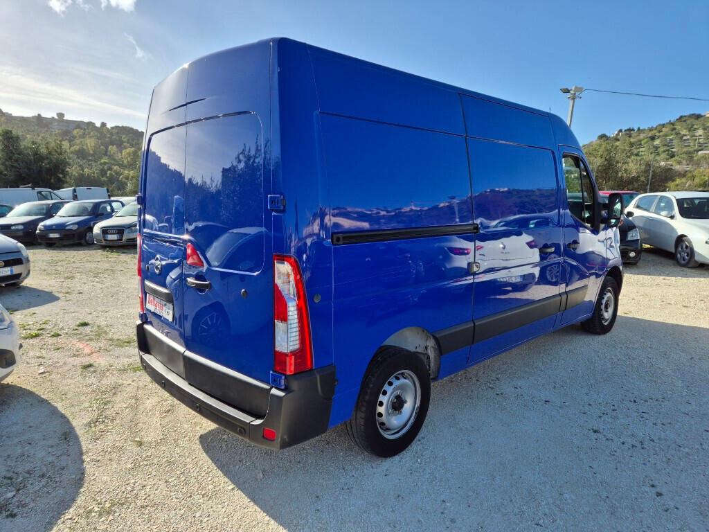 Nissan Interstar Master 2.3 DCI L2 H2 135CV