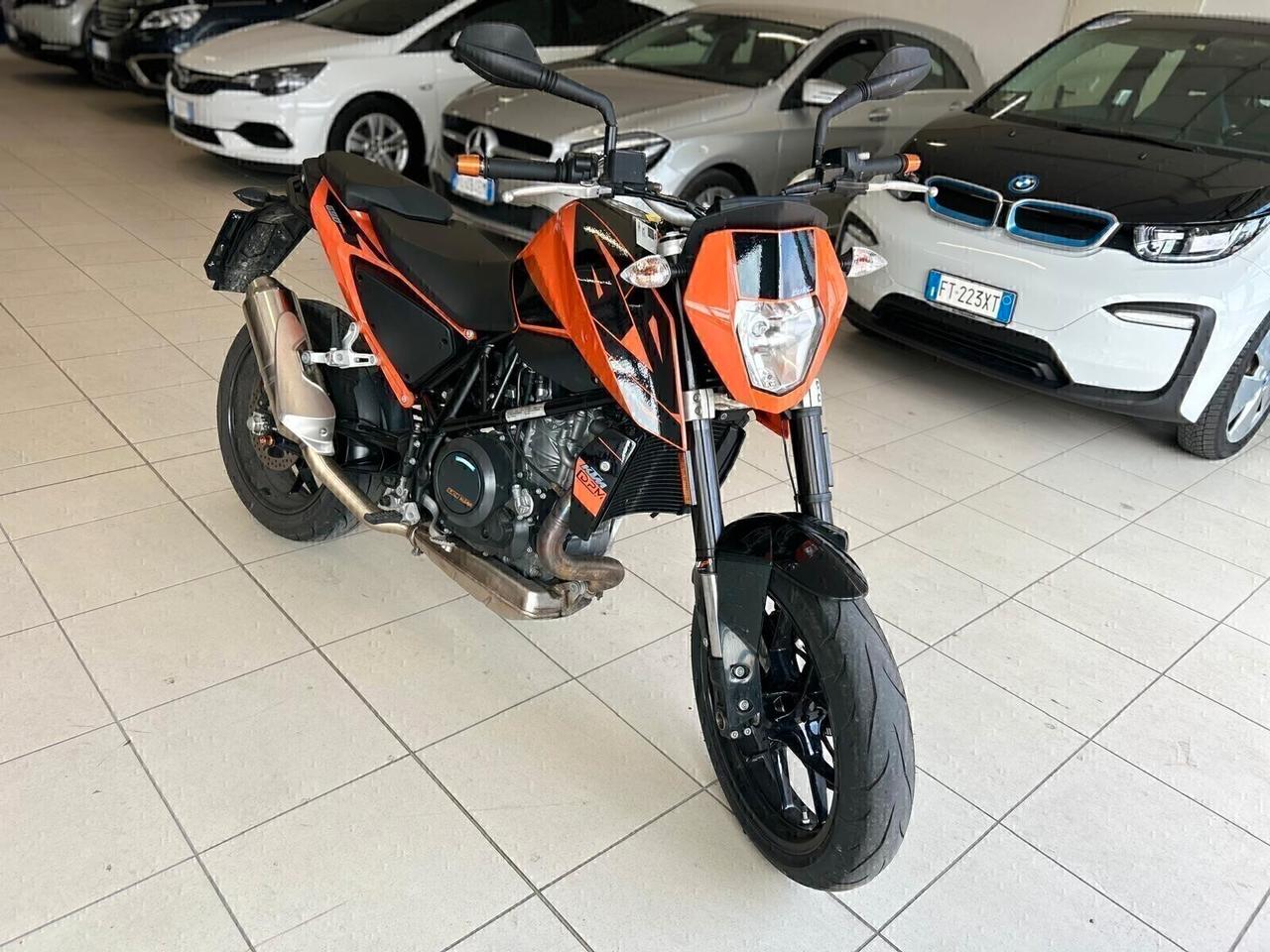 Ktm 690 Duke 73 cv ABS