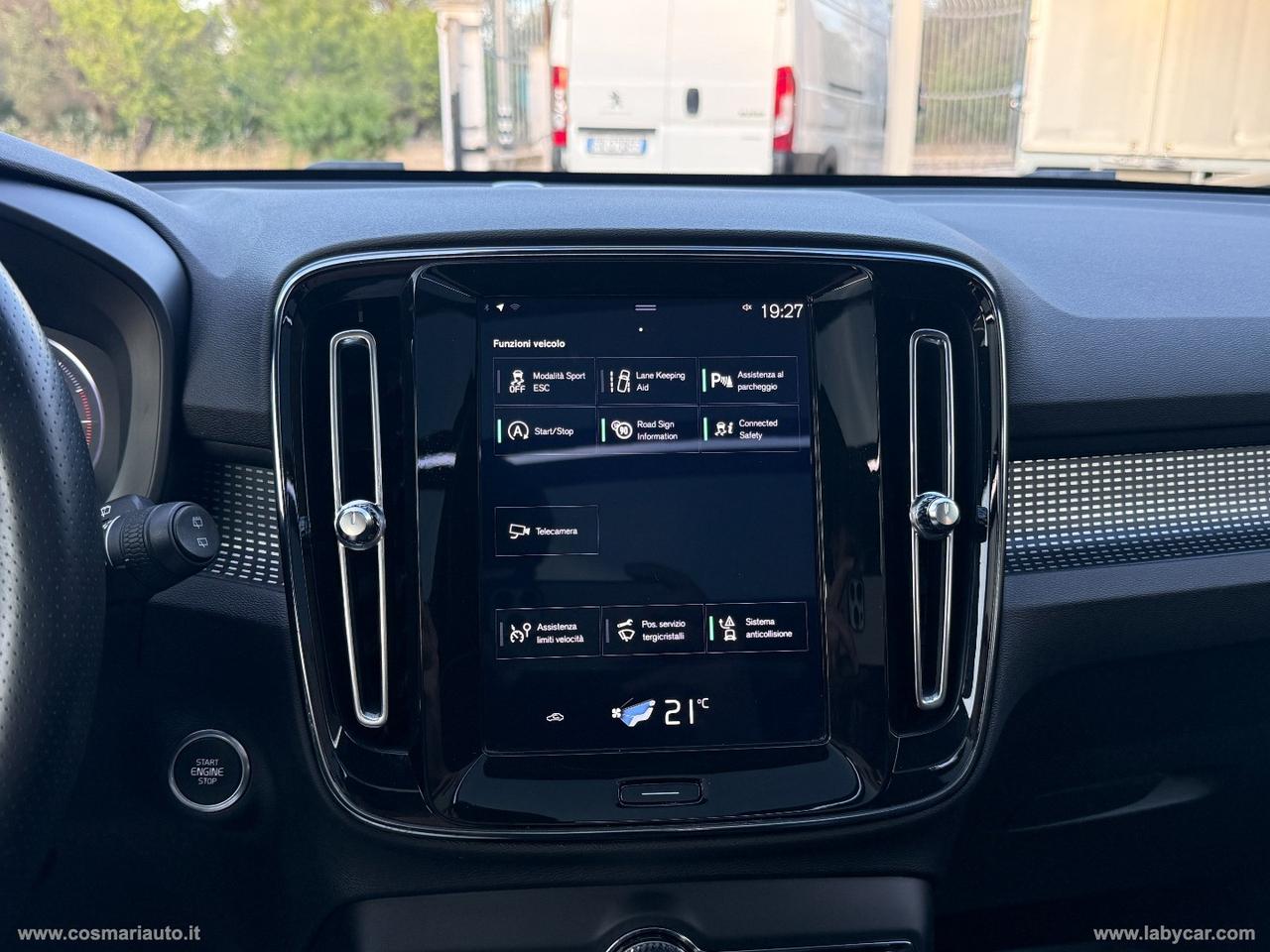 VOLVO XC40 D3 AWD Geartronic R-design N1 TETTO/GANCIO