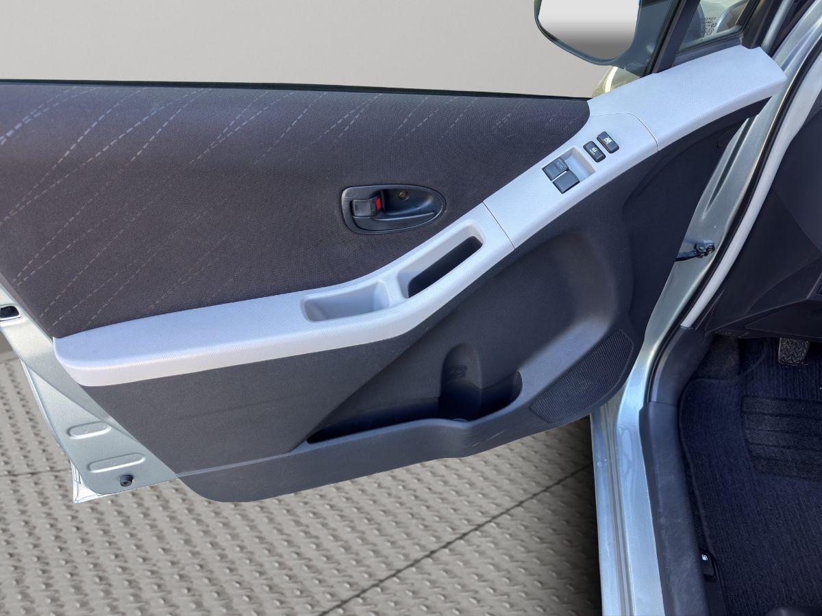 TOYOTA - Yaris - 1.0 69cv 5p. Sol