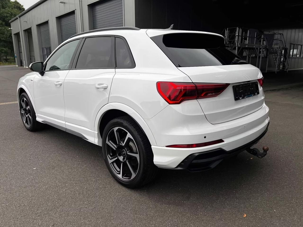 Audi Q3 35 TFSI S line edition