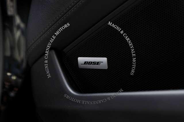 Porsche 992 CARRERA 4S CABRIO|CARBON PACK|AKRAPOVICH|BOSE|