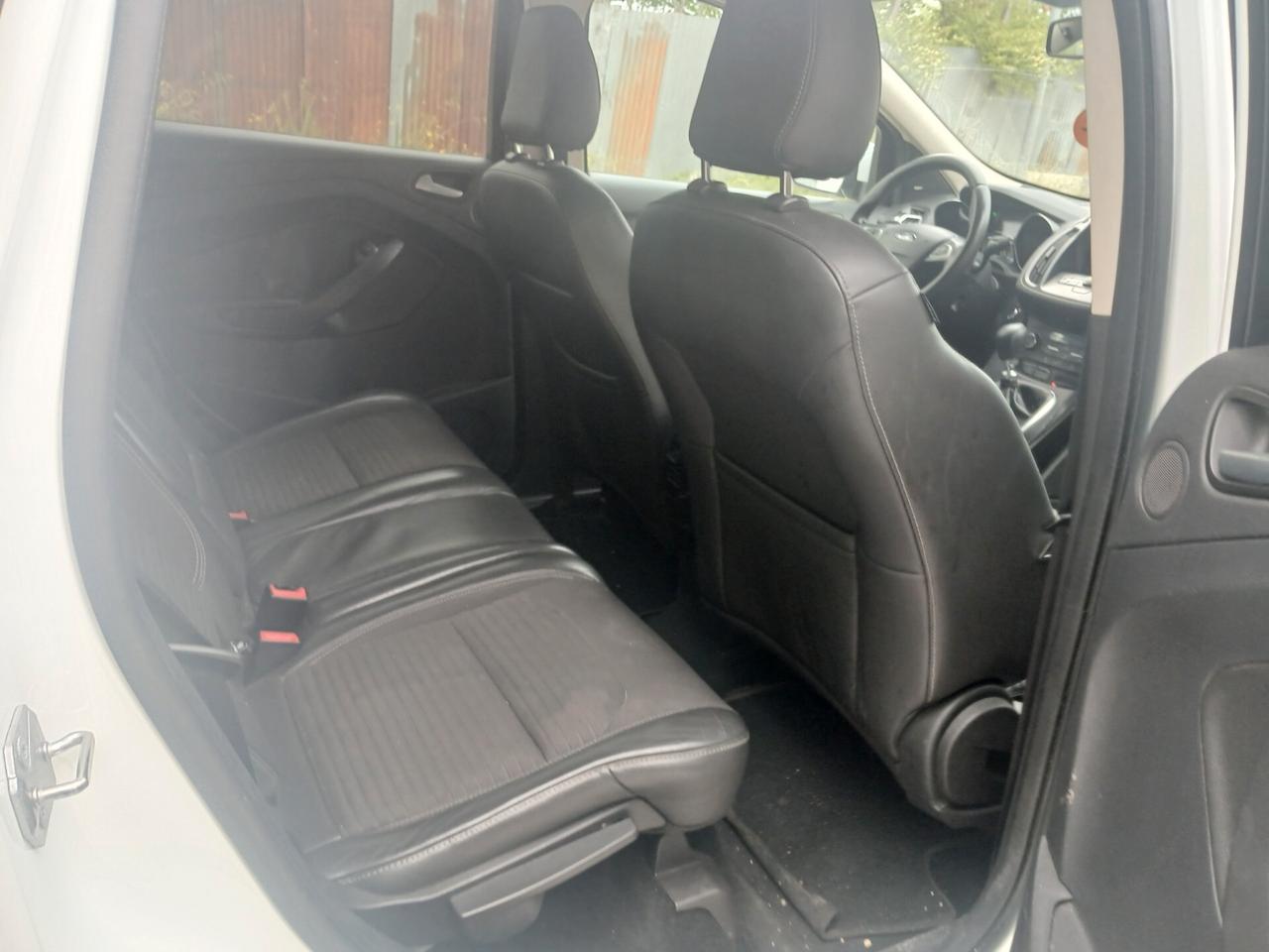 Ford Kuga 1.5 TDCI 120 CV S&S 2WD Titanium