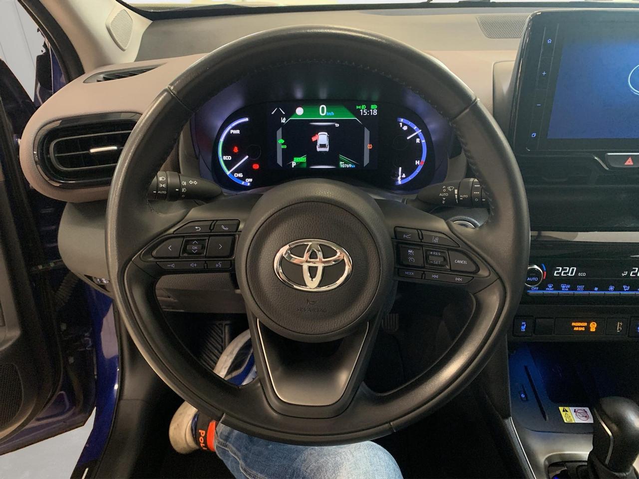 Toyota Yaris Cross 1.5h Lounge fwd 116cv e-cvt