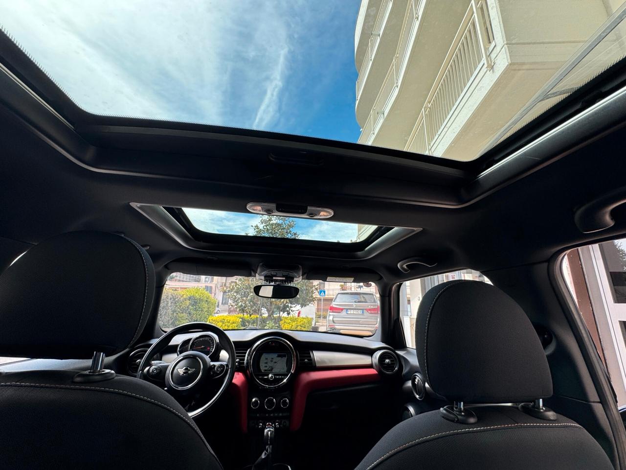 Mini 1.5 Cooper D 116 cv