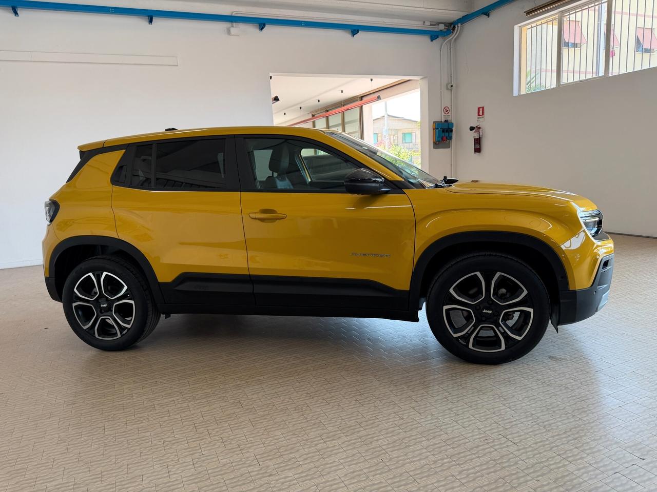 Jeep Avenger 1.2 Turbo 100 CV Summit 2025 Neopatentati Km 18000