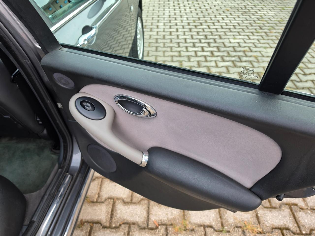 Rover 75 2.5i V6 24V cat Connoisseur