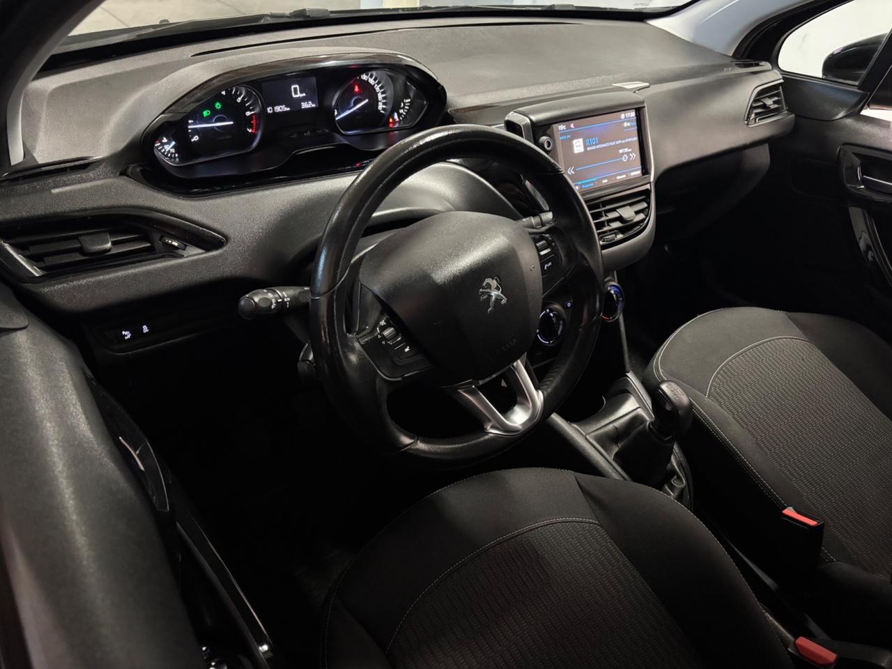 Peugeot 208 1.2 BENZINA Active OK NEOPATENTATI