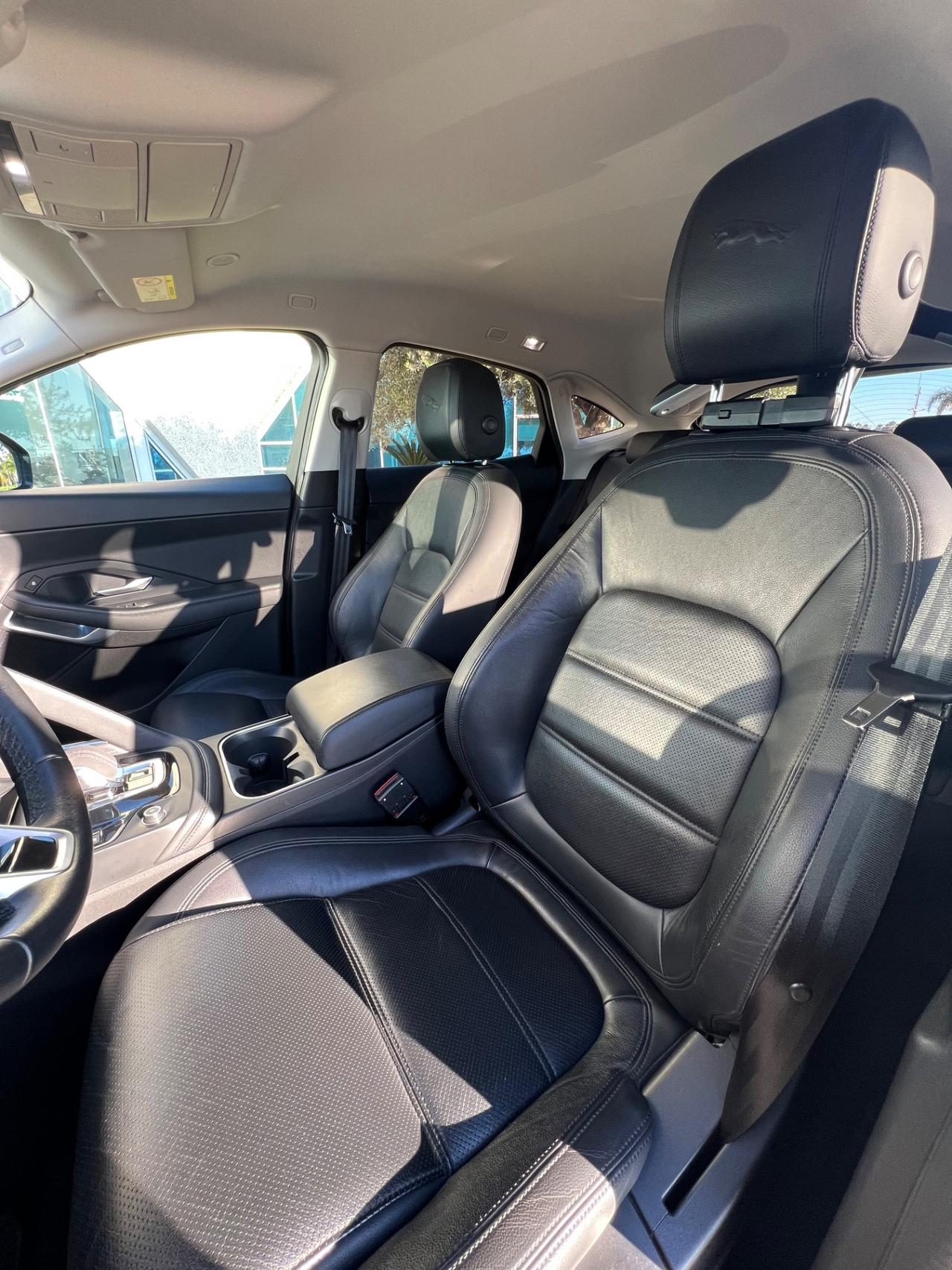 Jaguar E-Pace 2.0d mhev SE AUTOCARRO N1-SUPER OFFERTA T-STOCK