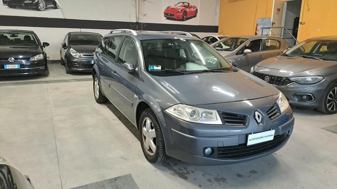 Renault Megane Mégane 1.5 dCi/85CV Grandtour Serie Speciale