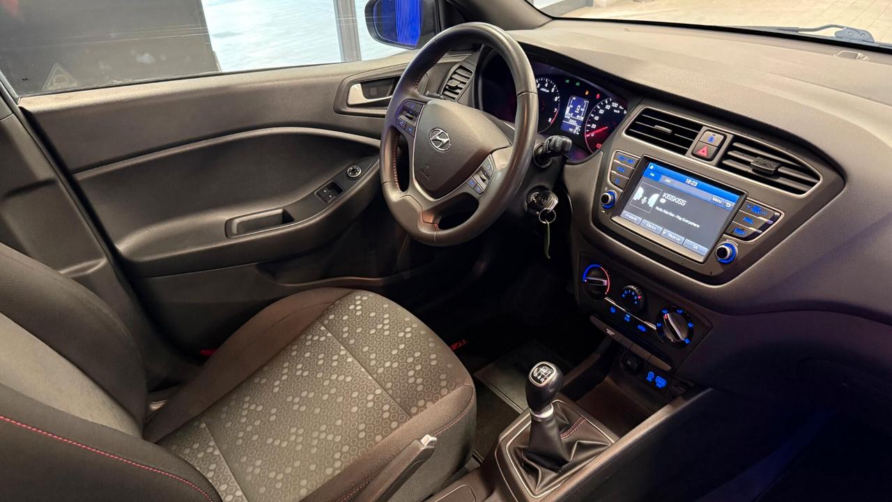 HYUNDAI i20 1.2 5 PORTE ADVANCED 2019