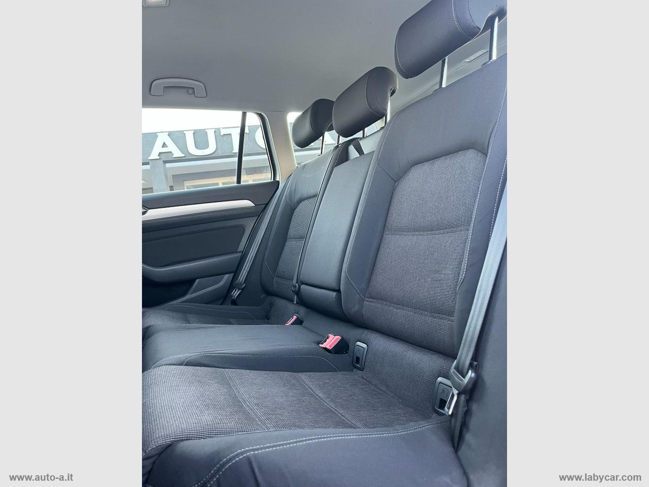 VOLKSWAGEN Passat Var. 1.6 TDI DSG Comfortline BMT