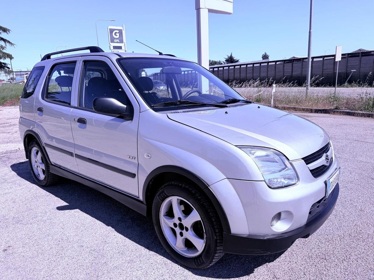 Suzuki Ignis 1.5 16V cat 4x4