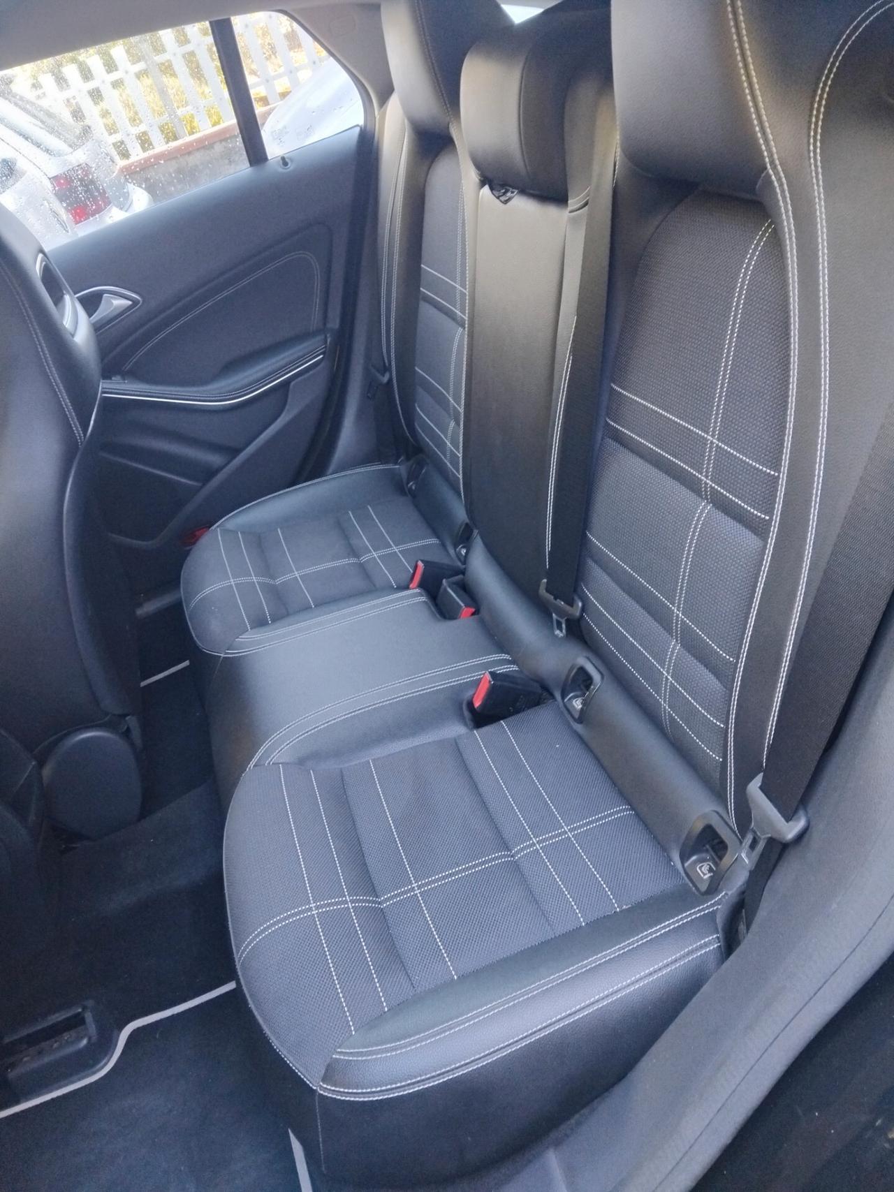 Mercedes-benz CLA 180 d S.W. Premium