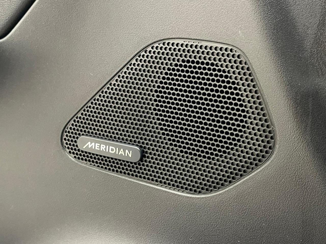 JAGUAR F-PACE 2.0 D 180 CV AWD R-Sport FULL DA VETRINA