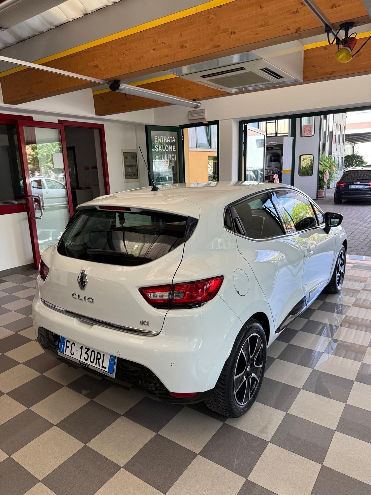 Renault Clio dCi 75CV Neopatentati