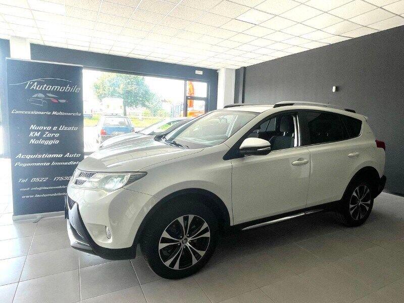 Toyota RAV4 RAV4 2.0 D-4D 4WD Style White Ed.