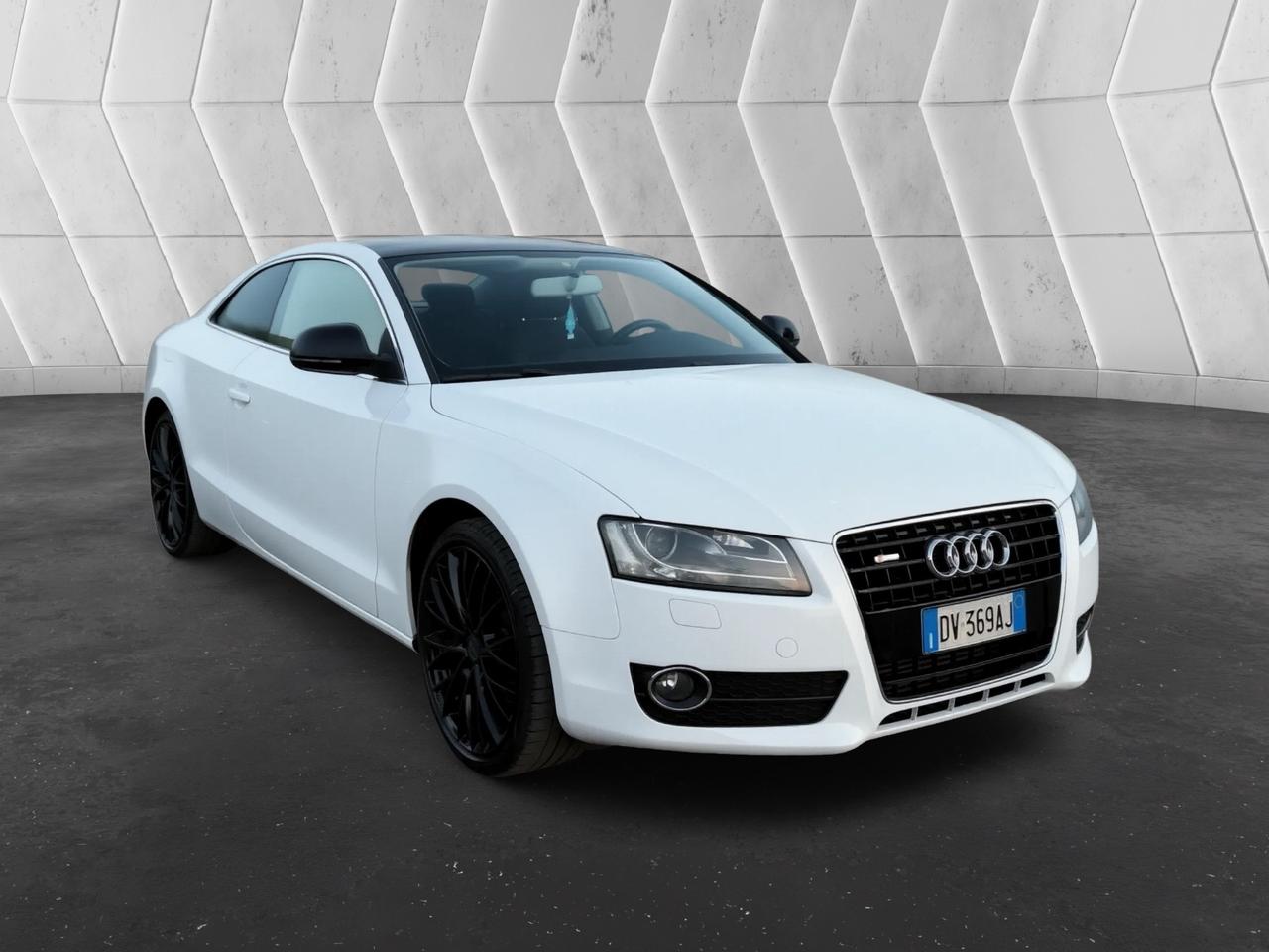 Audi A5 2.0 TFSI 180 CV Ambiente