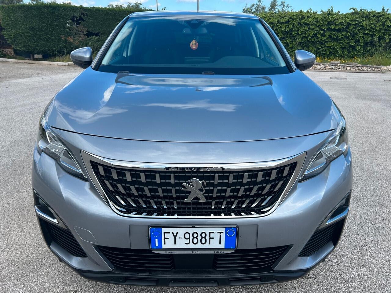 Peugeot 3008 BlueHDi 130 S&S Business