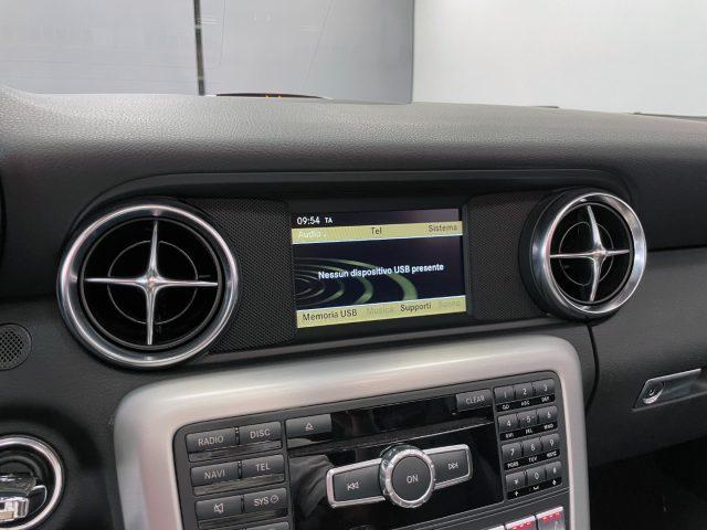 MERCEDES-BENZ SLK 200 CGI BLUEEFFICIENCY