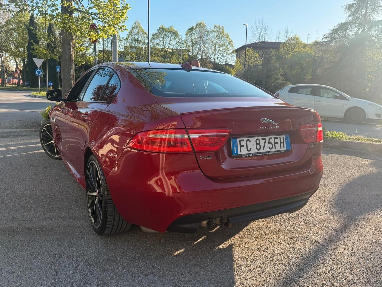Jaguar XE 2.0 D Turbo 180 CV AWD aut. Portfolio