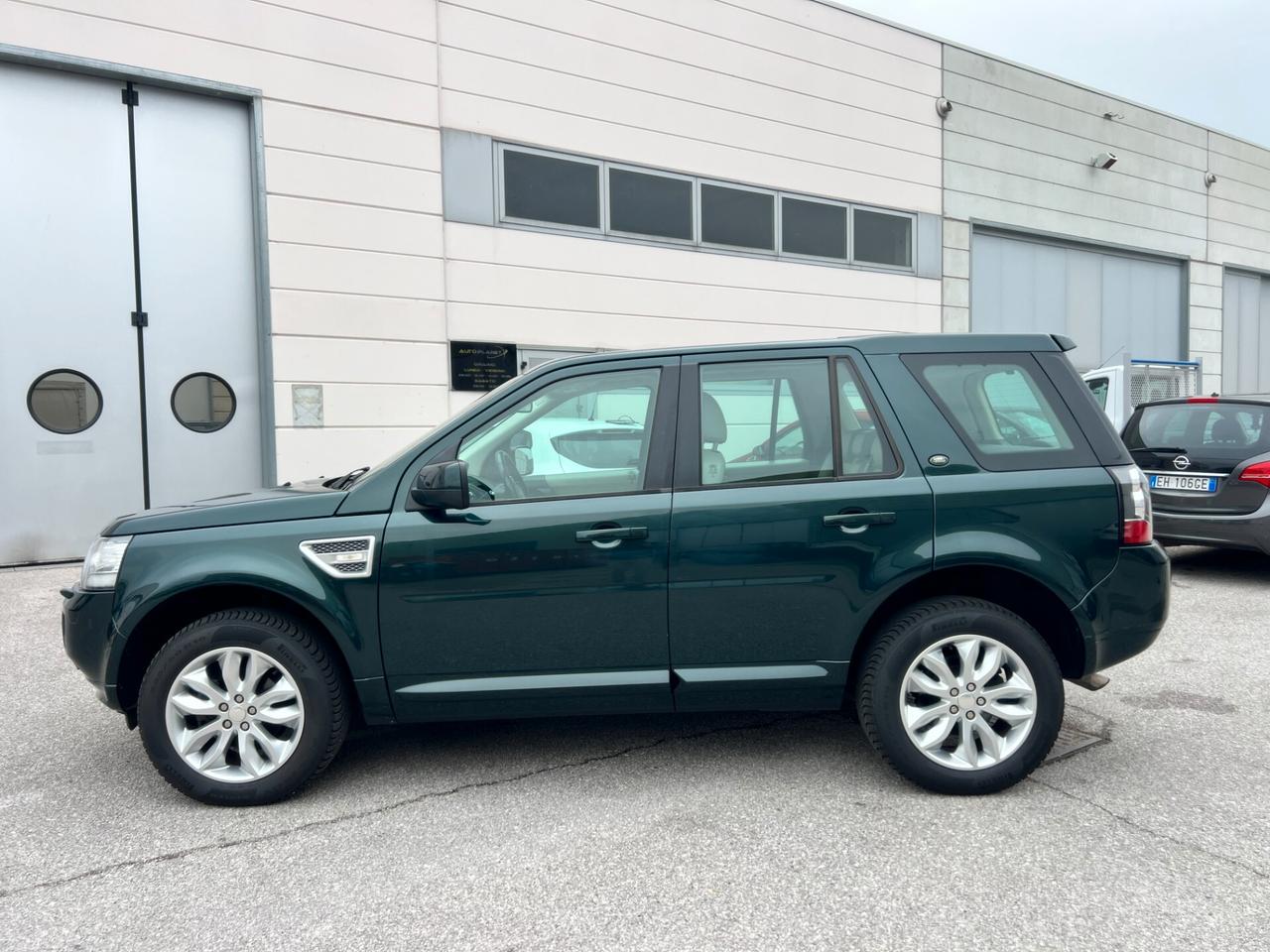 Land Rover Freelander 2.2 SD4 SE Luxury FULL OPTIONAL