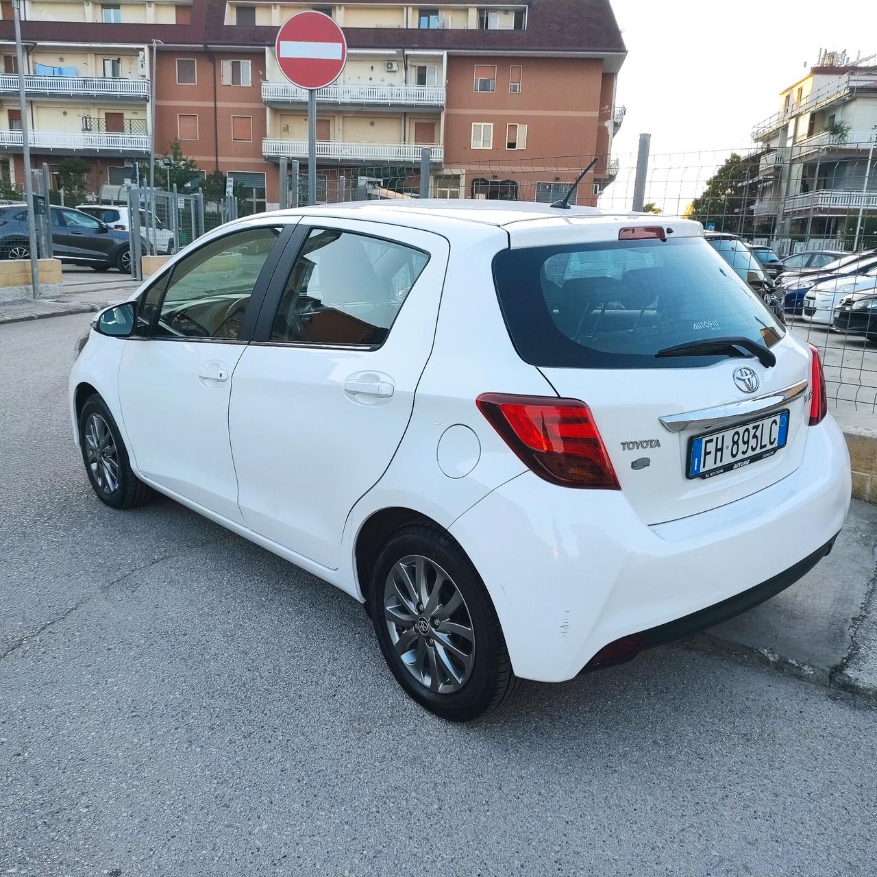 Toyota Yaris Lounge 1.0 68cv GPL