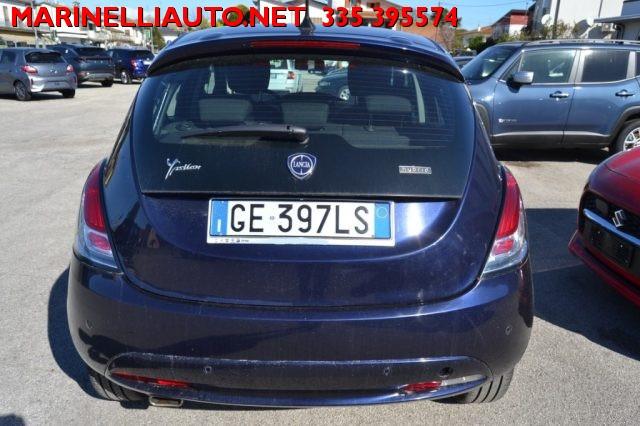 LANCIA Ypsilon 1.0 FireFly 5 p. Hybrid Ecochic Gold