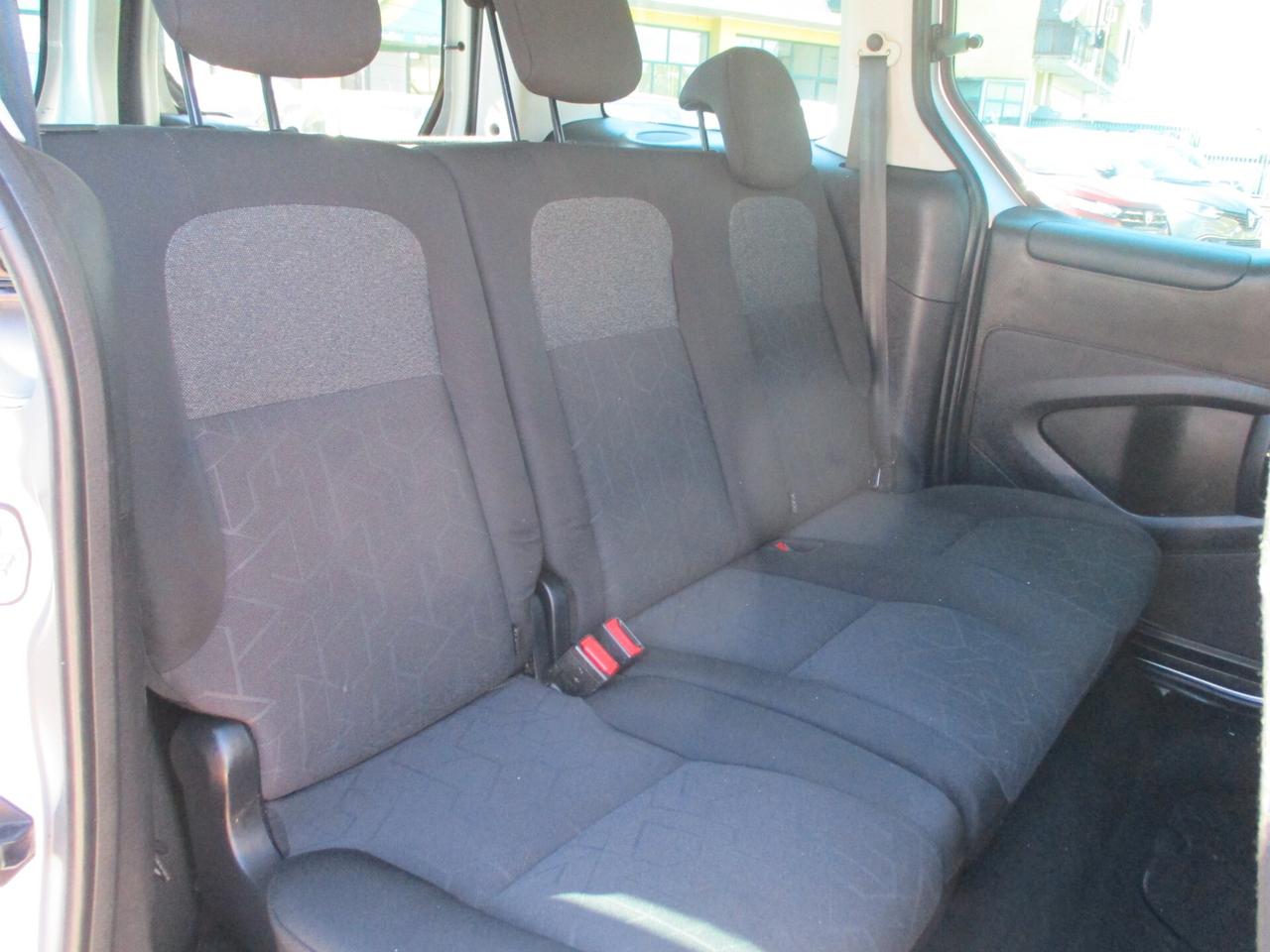 Peugeot Partner TEPEE 1.6 BLUEHDI 100 CV E6 N1 5 POSTI AUTOCARRO