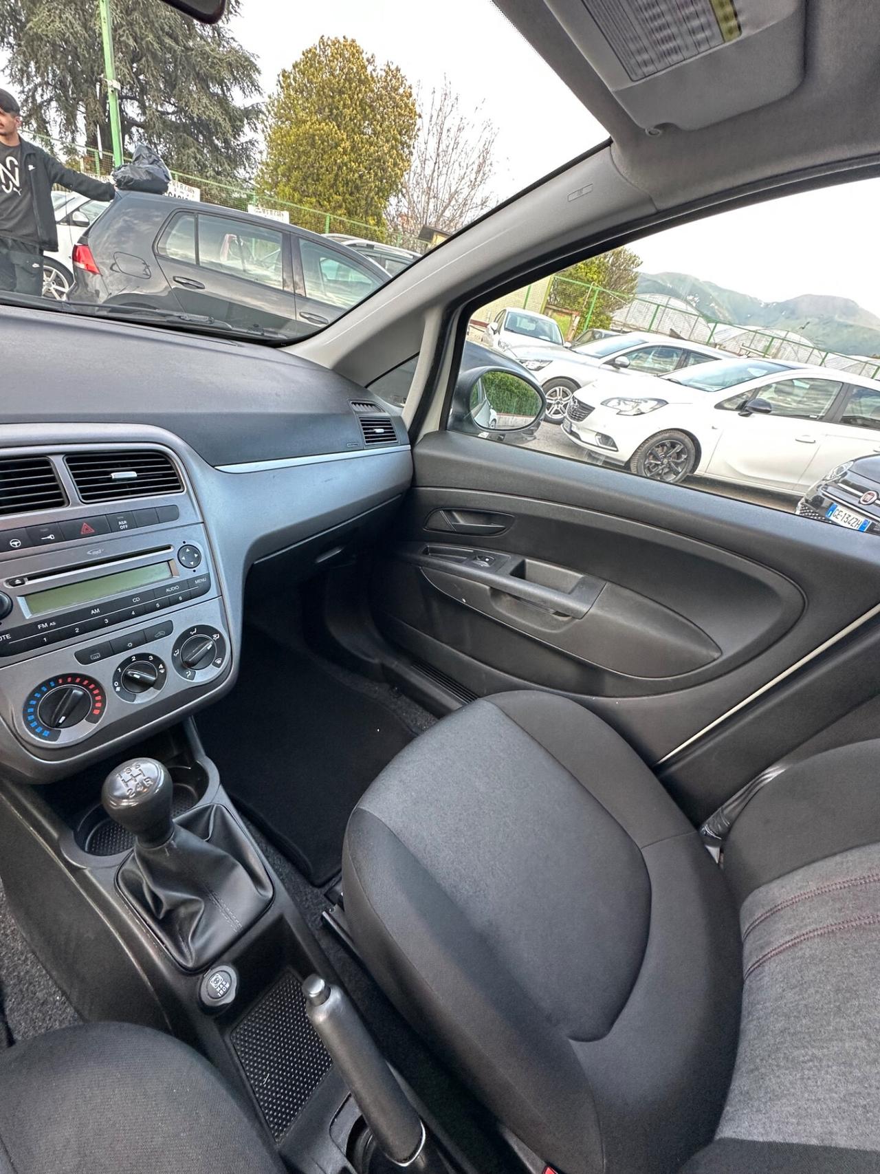 Fiat Punto 1.3 MJT II 75 CV 5 porte Easy