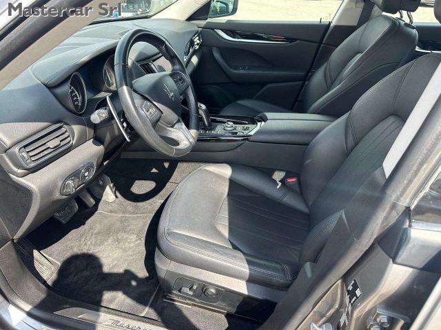 MASERATI Levante Levante 3.0 V6 250cv auto my19 - FY942KJ