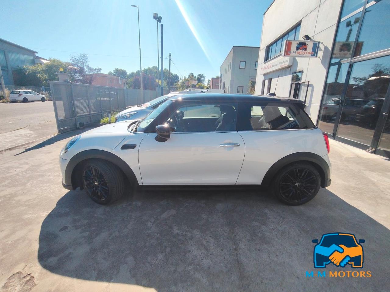 Mini 3 Porte Cooper Essential 1.5 Twin Power Turbo