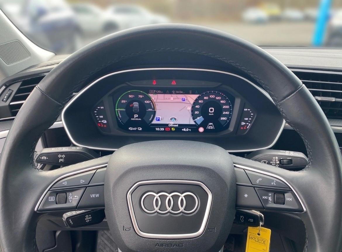 Audi Q3 Sportback 45TFSI e NAVI/VIRTUAL/SHZ/PDC