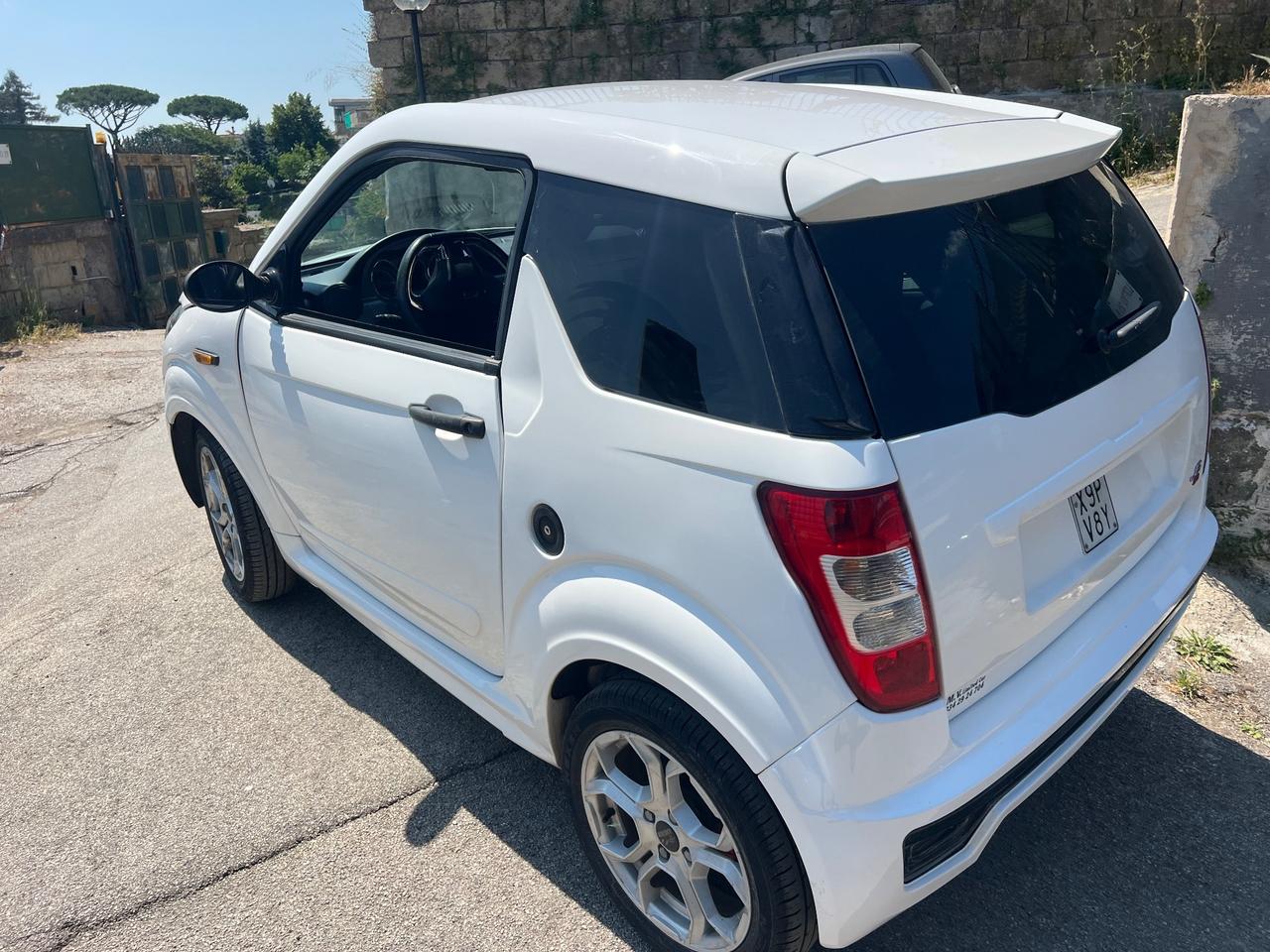Ligier js 50 elegance white 2021 17000 km