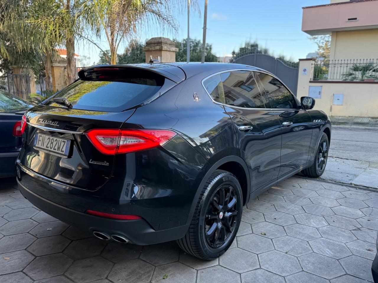 Maserati Levante V6 Diesel 275 CV AWD Granlusso