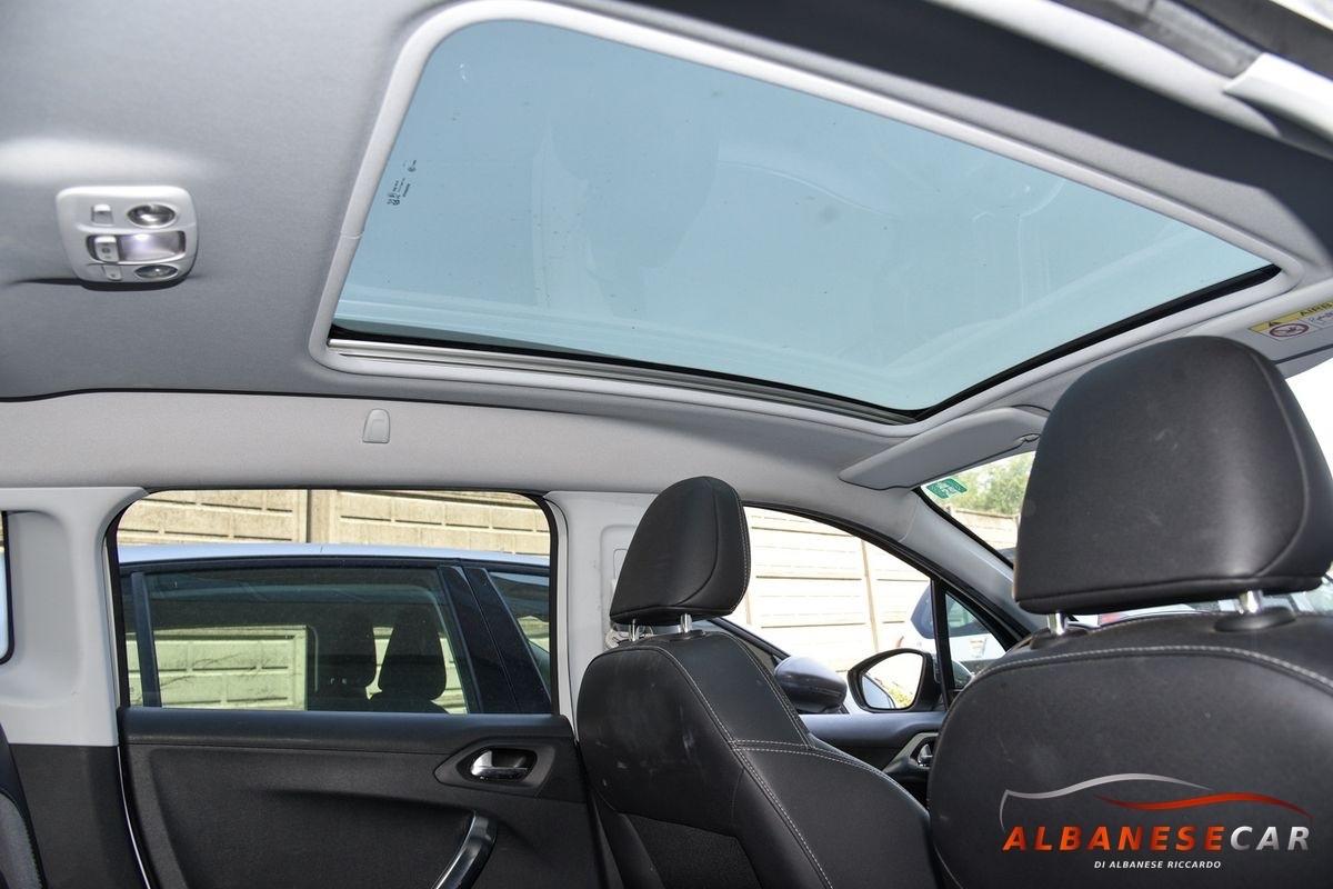 Peugeot 2008 1.6 e-HDi 115 CV Allure/ TETTO PANORAMICO