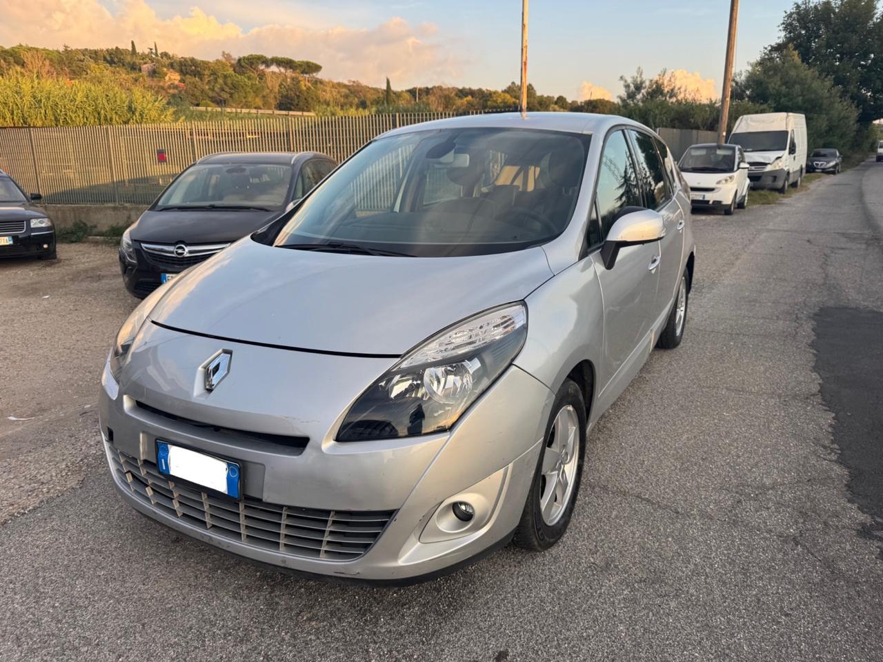 Renault Scenic Gran Scénic 1.9 dCi 130CV Dynamique 7 Posti