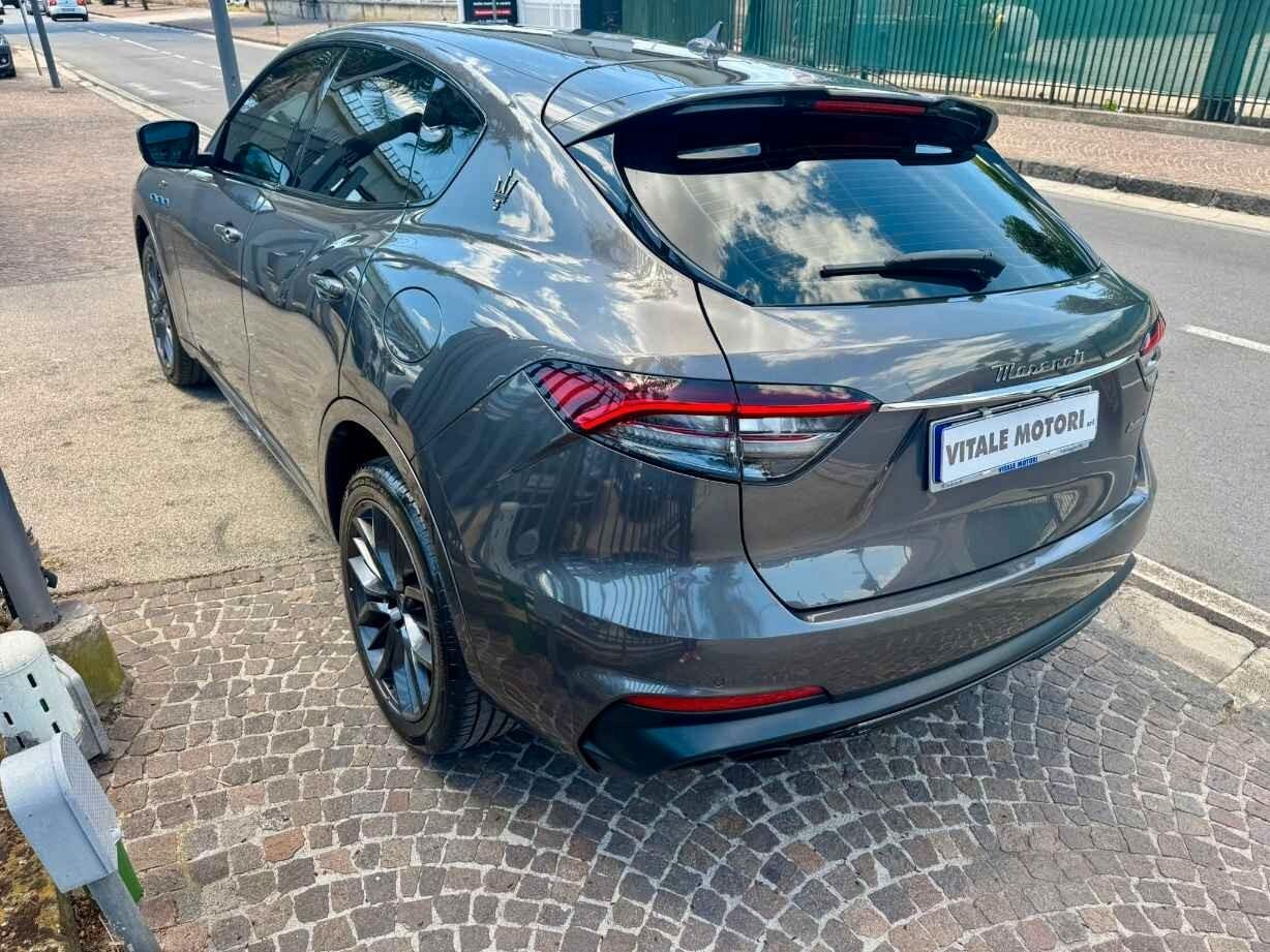 MASERATI LEVANTE MHEV 330 CV AWD GT