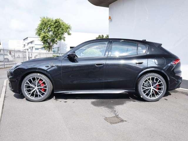 Maserati Grecale V6 TROFEO 530 CV KAMERA 360 PELLE TETTO PDC 21"HUD