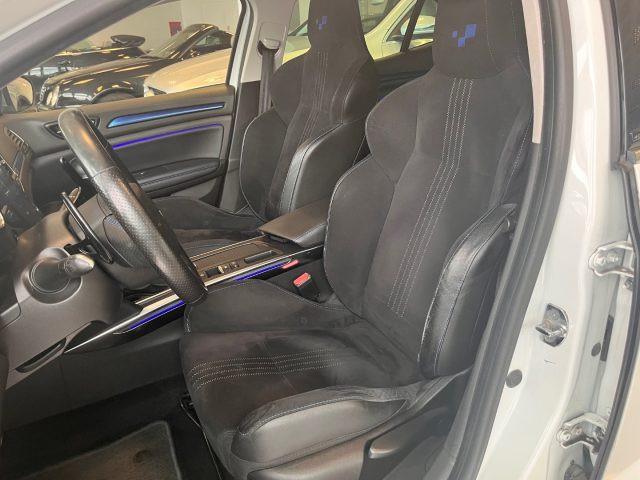 RENAULT Megane TCe 205 CV EDC GT 4Control