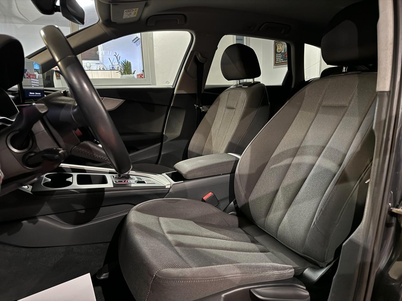 AUDI A4 AVANT 35 TDI S-TRONIC BUSINESS 2020