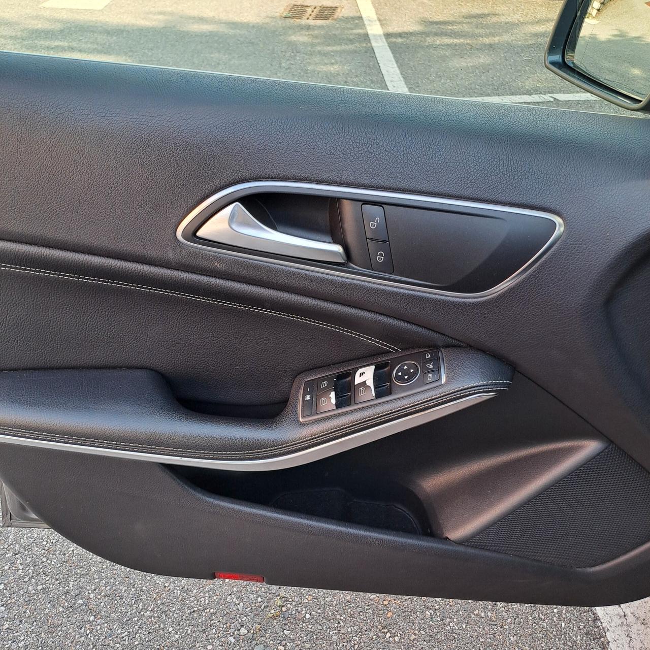 Mercedes A180 Buone condizioni - Neopatentati