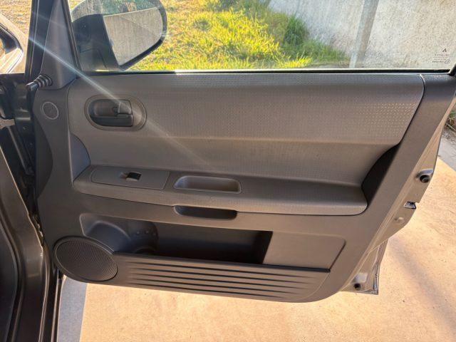 MITSUBISHI Colt 1.1 12V 5 PORTE BENZINA OK NEOPATENTATI