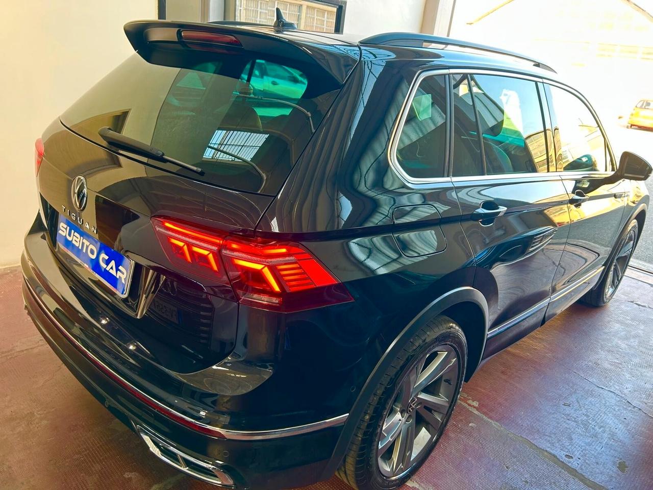 Volkswagen Tiguan 2.0 TDI 150 CV SCR DSG R-Line