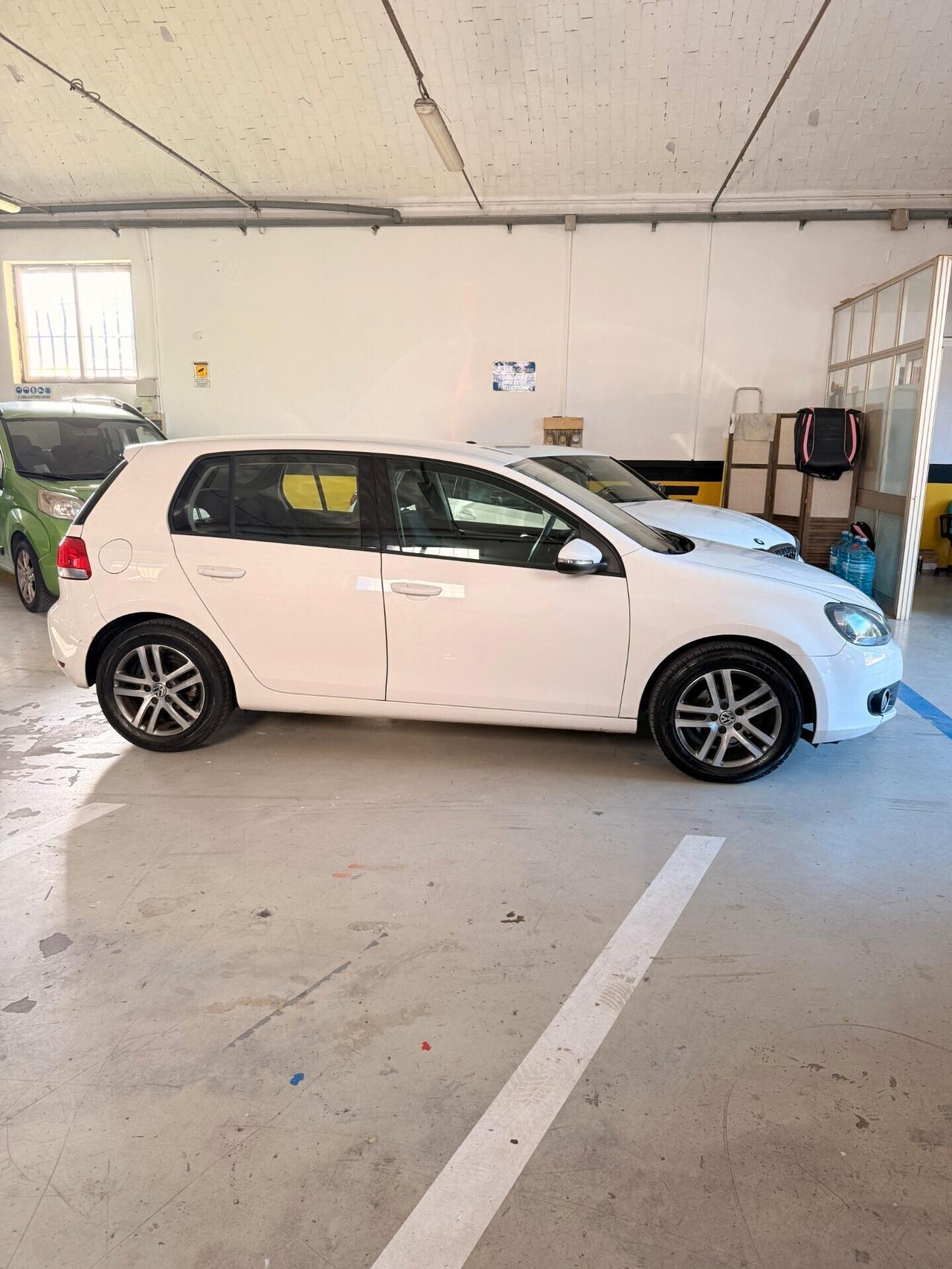 Volkswagen Golf 1.2 TSI 5p. Comf. BlueM. Tech.