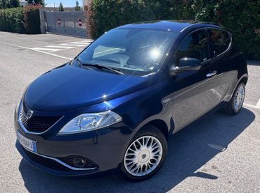 Lancia Ypsilon 1.3 MJT Platinum