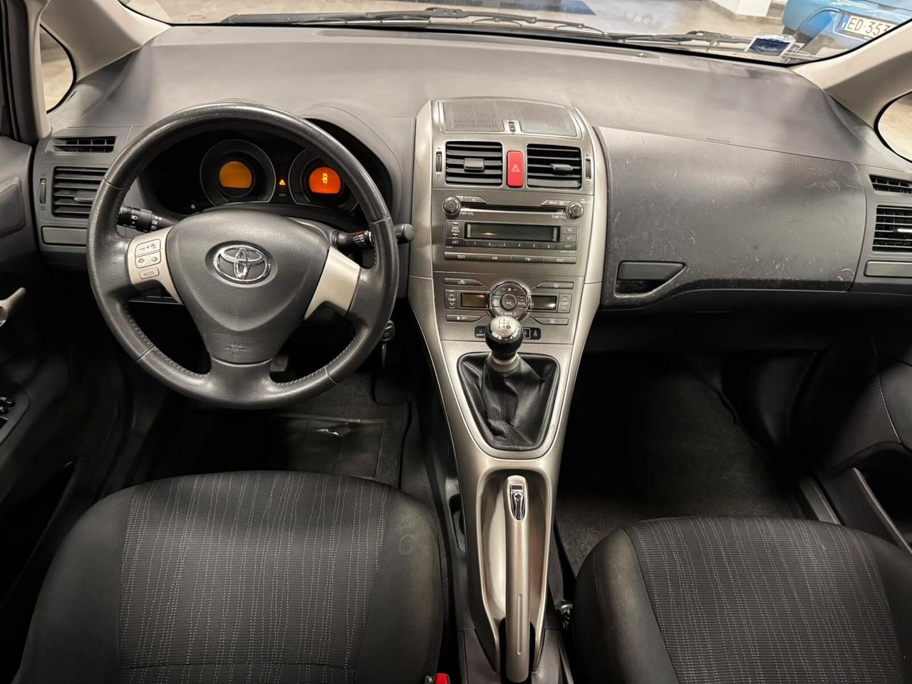 Toyota Auris 1.4 D-4D 5 porte