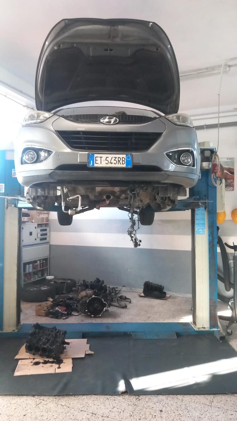 Hyundai iX35 1.7 CRDi 2WD Xpossible