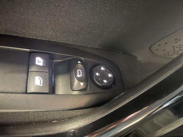 PEUGEOT 208 1° serie PureTech 82 Stop&Start 5 porte Allure